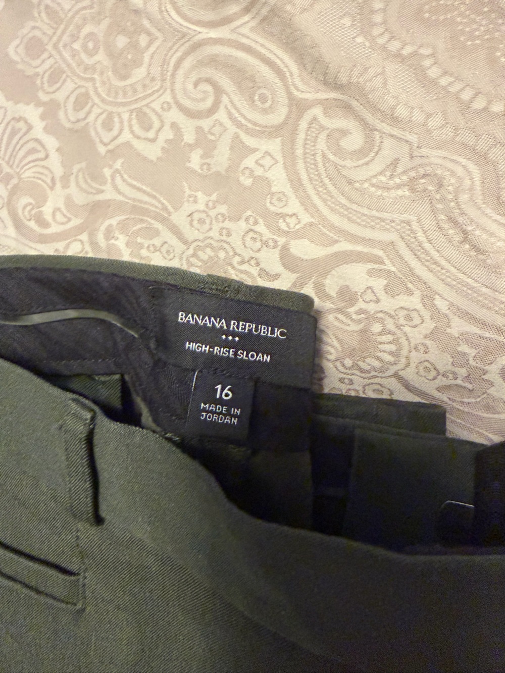 Banana Republic Olive Green High waisted Sloan — Sz16 - Picture 2 of 3